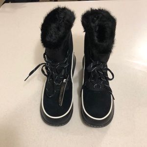 Sorel tivoli iii size 9